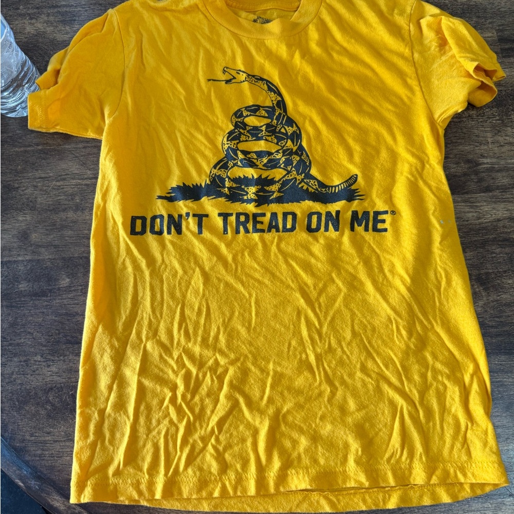 Source Unknown Yellow T-Shirt with Snake Graphic